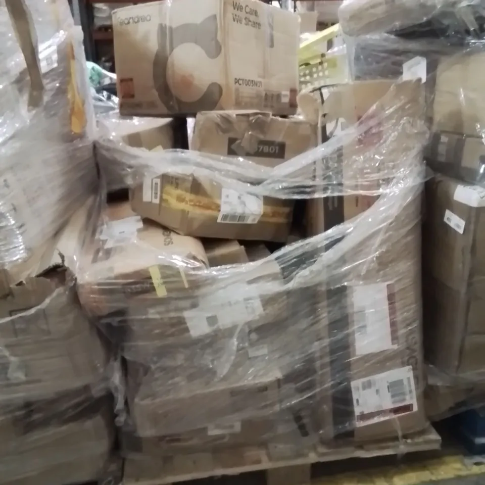 PALLET OF ASSORTED HOUSEHOLD GOODS AND PRODUCTS TO INCLUDE;BOOKCASE,CAT TREE,BAMBOO SHELF 