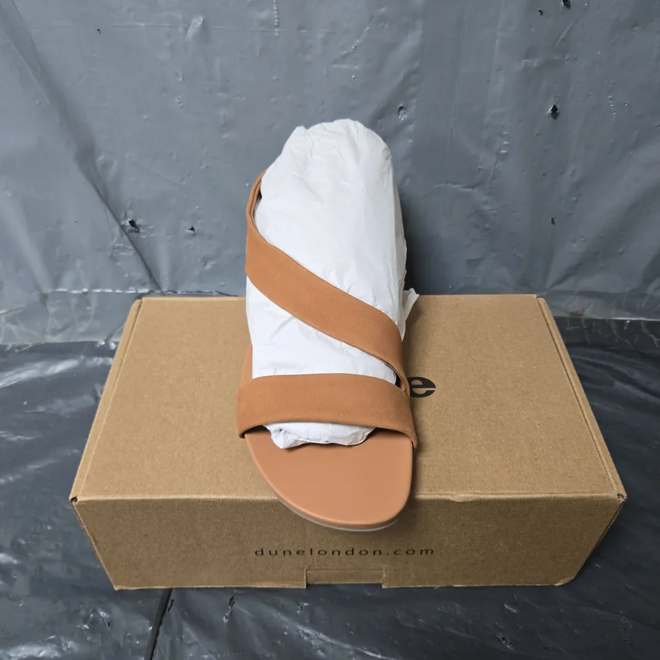 BOXED PAIR OF DUNE LONDON LUCINA ASSYMETRIC BAGGED SANDALS IN TAN - SIZE 6