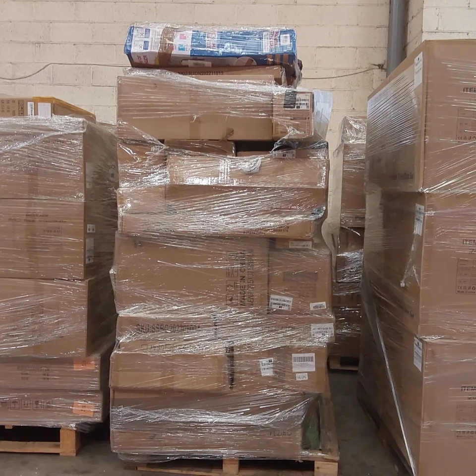PALLET CONTAINING A LARGE ASSORTMENT OF CONSUMER PRODUCTS INCLUDING: CORDLESS VACUUM CLEANER, KICK SCOOTER, STANDING CLOTHES HANGER ECT