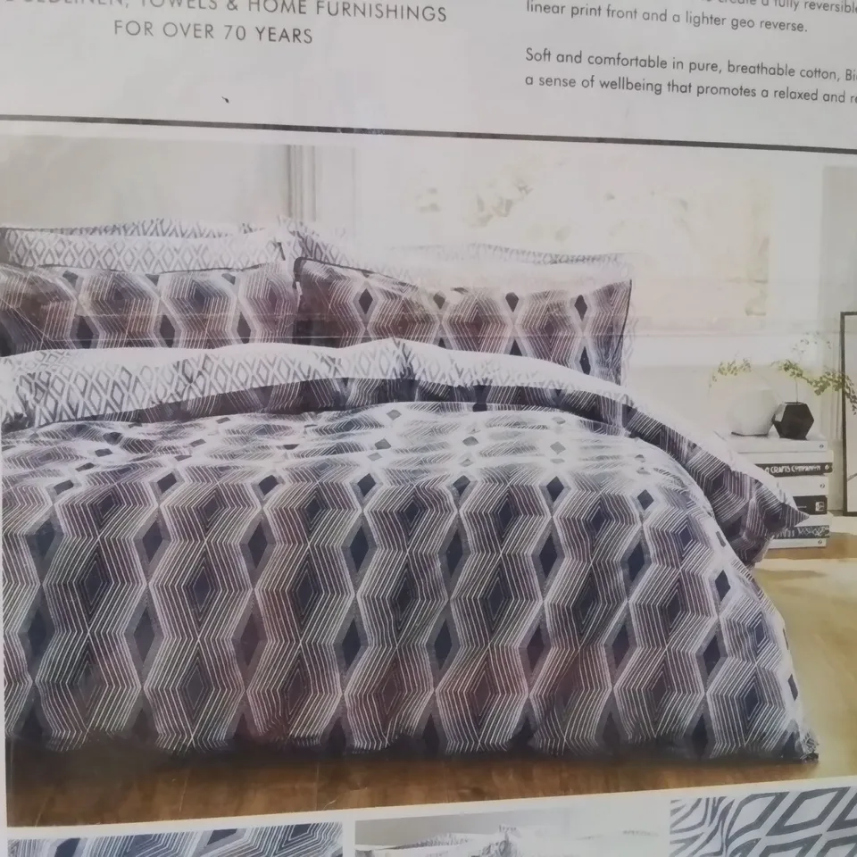 BRAND NEW BIANCA PURE QUALITY KINGSIZE DUVET COVER SET  -BLUE-