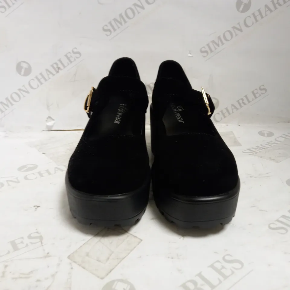 KOI VEGAN BLACK PLATFORM MARY JANES UK SIZE 3