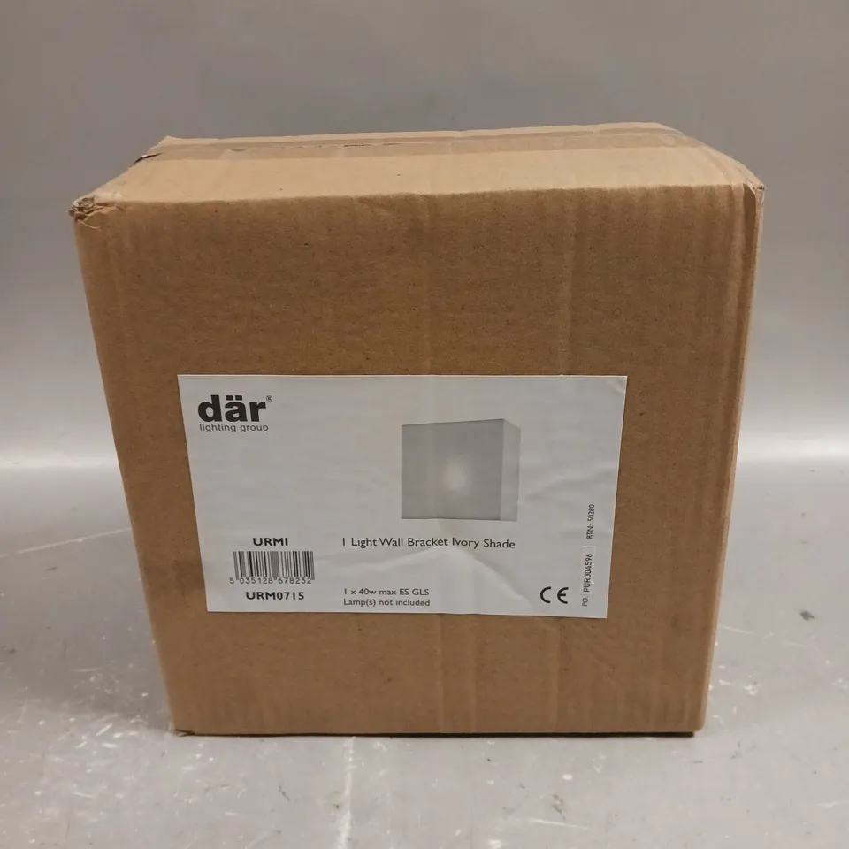 BRAND NEW BOXED DAR LIGHTING IVORY SHADE BRACKET WALL LIGHT 
