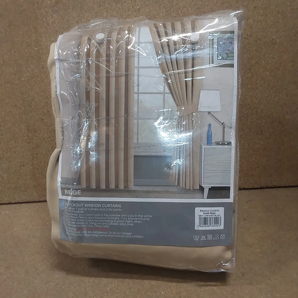 BAGGED LUXURY 230 GSM 100% BLACKOUT EYELET ROOM DARKENING CURTAIN PAIR - BEIGE // SIZE: 229 X 229cm