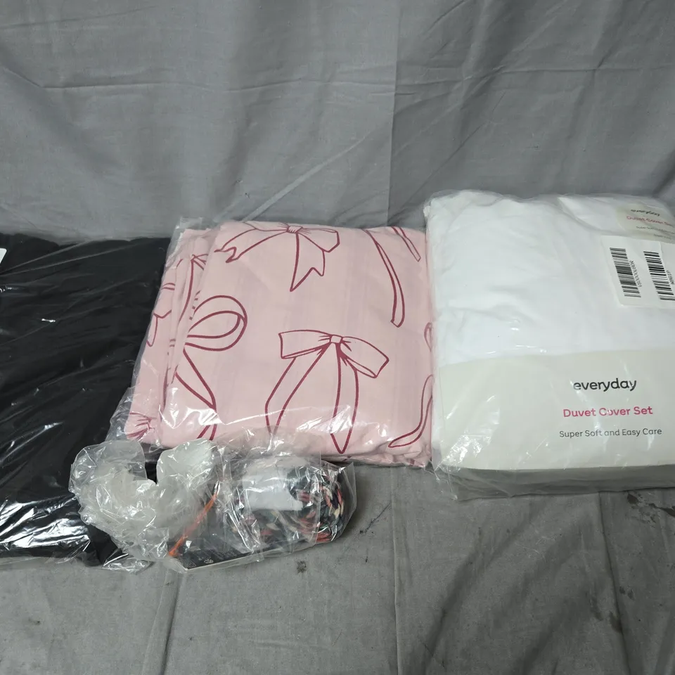 LARGE BOX OF APPROX 15 ASSORTED ITEMS TO INCLUDE CLOTHINGS, DUVET COVERS AND BEAUTY PRODUCTS - COLLECTION ONLY