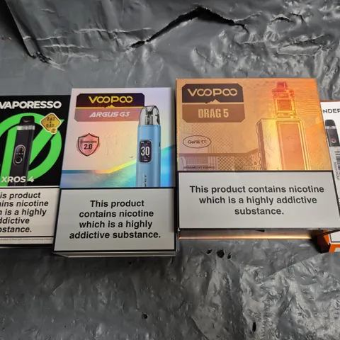 APPROXIMATELY 15 ASSORTED E-CIGARETTE PRODUCTS TO INCLUDE - VAPORESSO, VOOPOO, SONDER ETC 