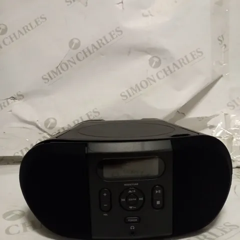 CD BOOMBOX WITH FM RADIO IN BLACK