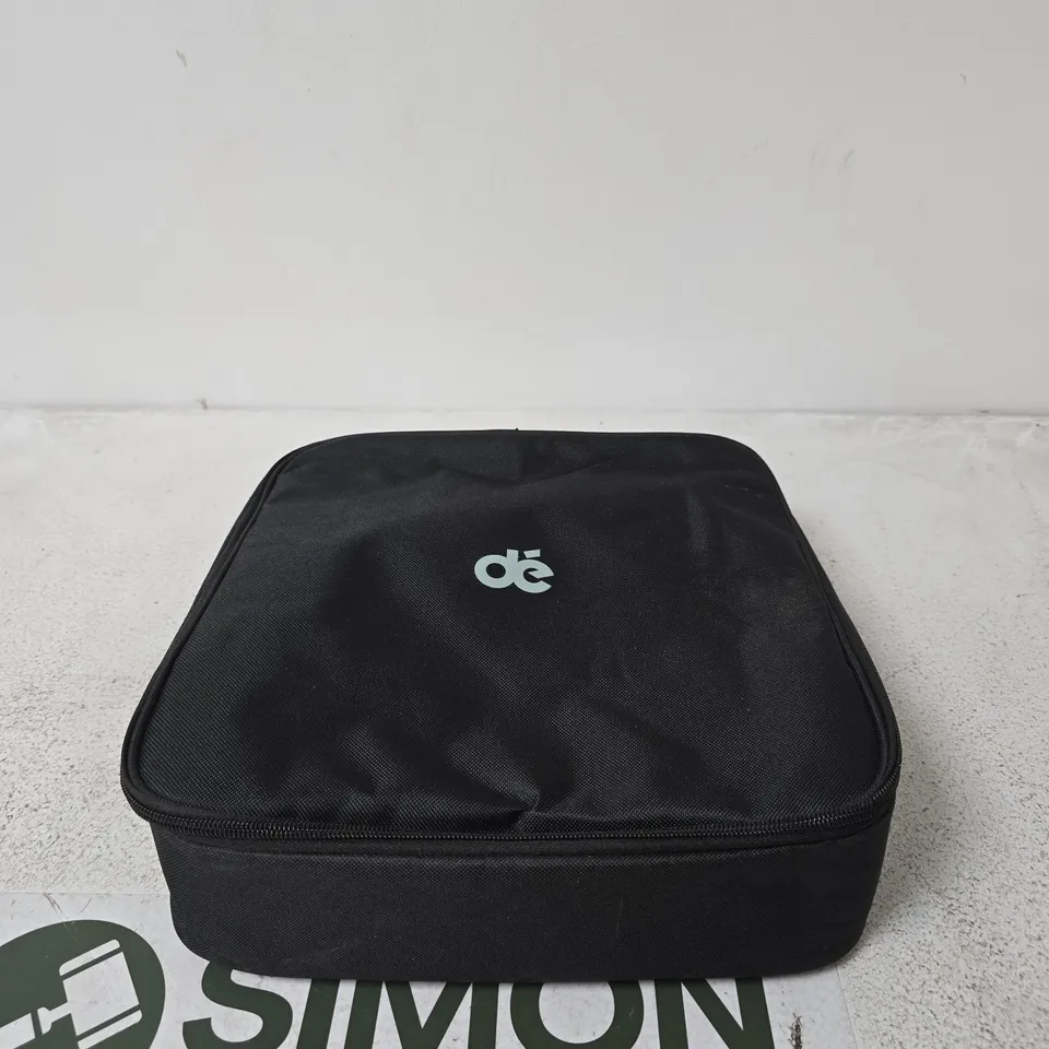 TYPE 2 TO TYPE 2 EV CHARGING CABLE IN CARRY CASE 