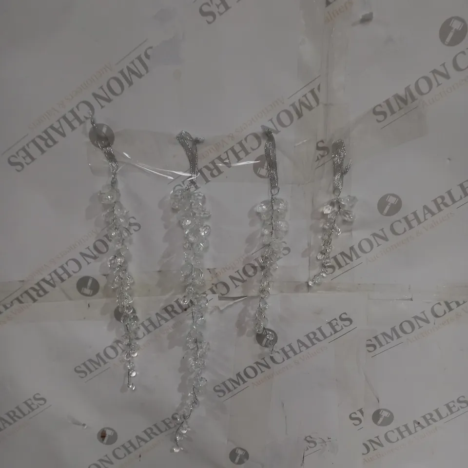 BOXED SET OF 4 CRYSTAL DECORATIONS ASSORTED LENGTHS