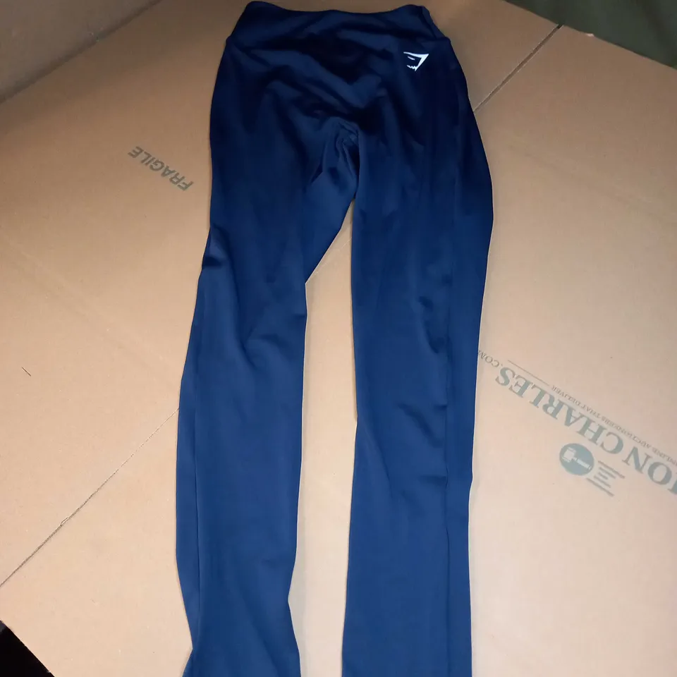 GYMSHARK LEGGING PANTS IN NAVY - SMALL