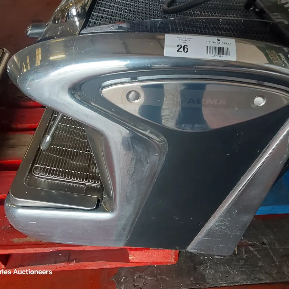 TRADITIONAL FAEMA EMBLEMA COFFEE MACHINE