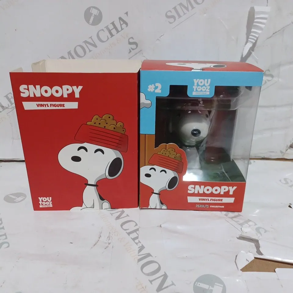 SNOOPY VINYL FIGURE