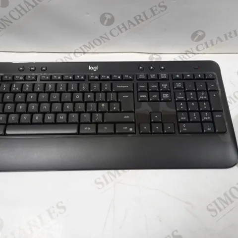 LOGITECH MK540 WIRELESS KEYBOARD