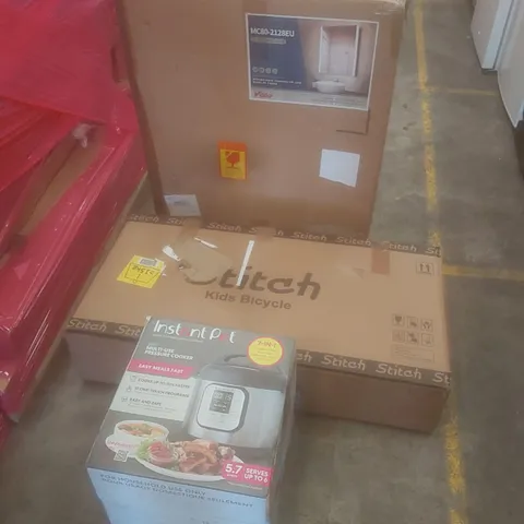 PALLET OF ASSORTED HOUSEHOLD GOODS AND PRODUCTS TO INCLUDE; PRESSURE COOKER, BAR STOOL, KIDS BICYCLE, BATHROOM MIRROR, OFFICE CHAIR ETC