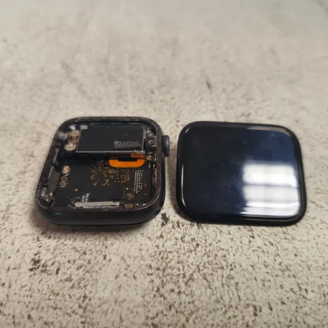 APPLE SMARTWATCH SERIES 6