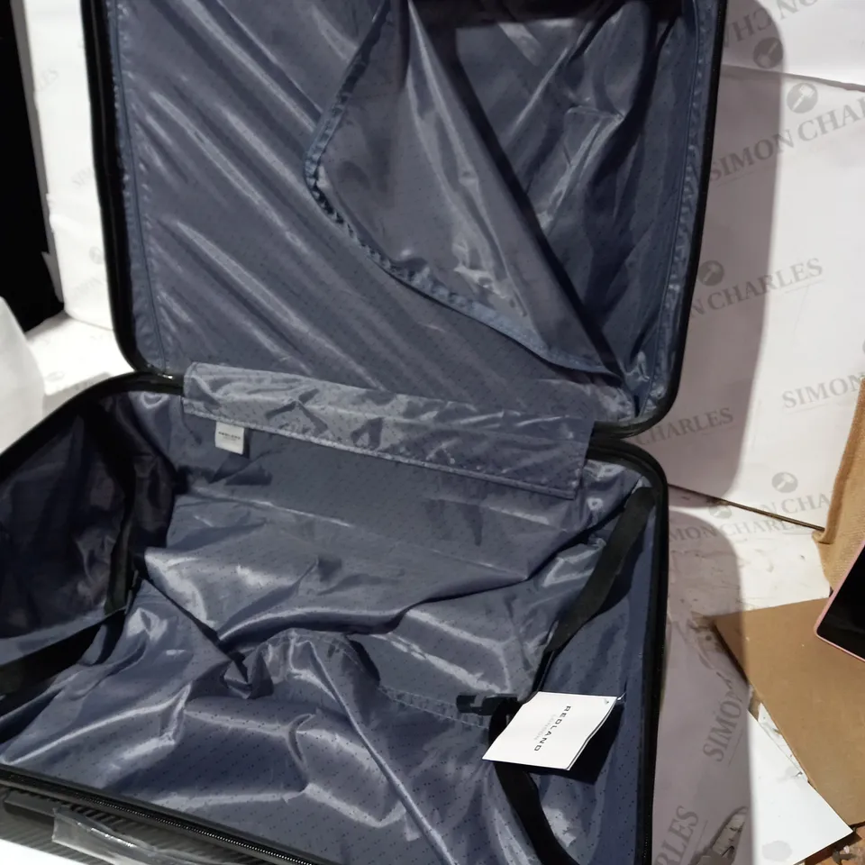REDLAND HAMSTEAD MEDIUM CASE HARD, BLACK  RRP £74.99