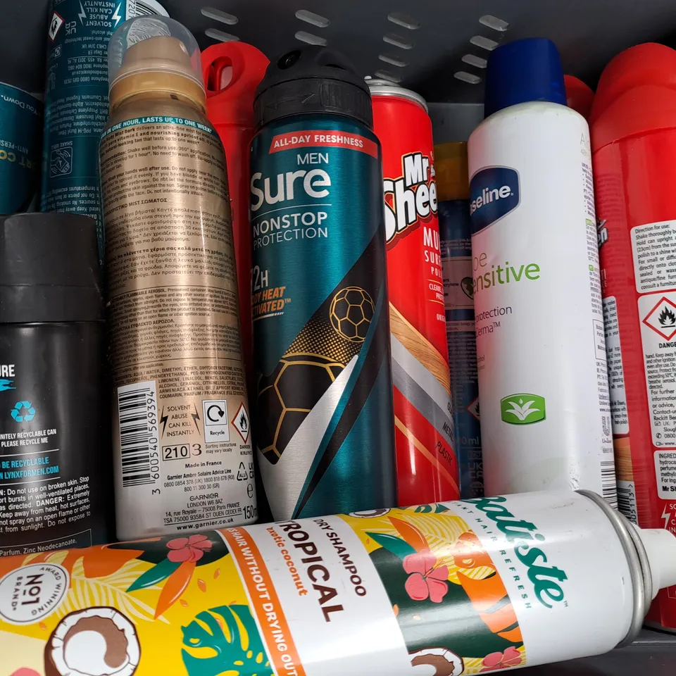APPROXIMATELY 10 ASSORTED AEROSOL ITEMS IN INCLUDE SELF-TAN MIST, SHAVE GEL, DRY SHAMPOO, ETC- COLLECTION ONLY