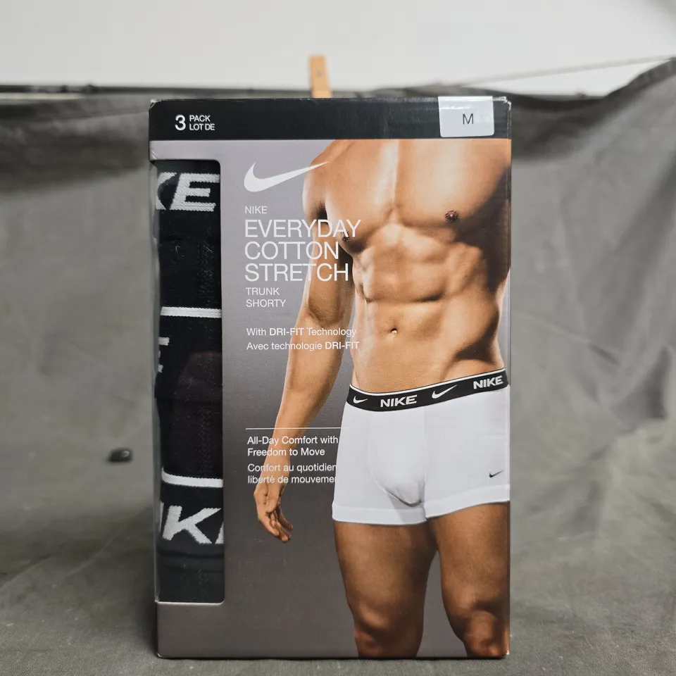 NIKE EVERYDAY COTTON STRETCH TRUNK – MEN'S 3-PACK, UK M 