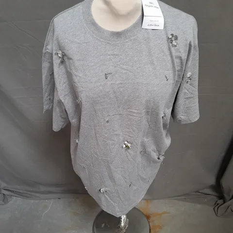 PARIS ATELIER EMBELLISHED TSHIRT IN GREY SIZE M