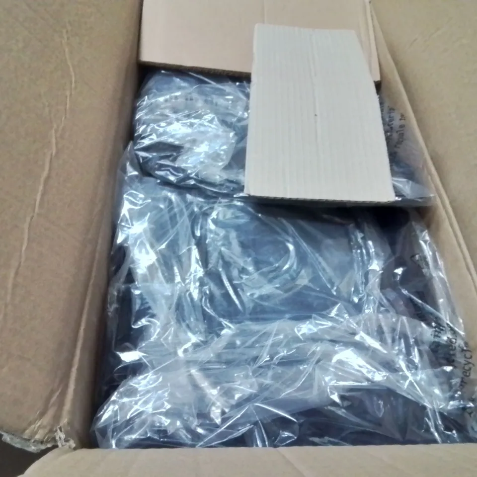 BOXED BRAND NEW APPROXIMATELY 18 JULIPA SLIM FIT JEANS INDIGO SIZE 24