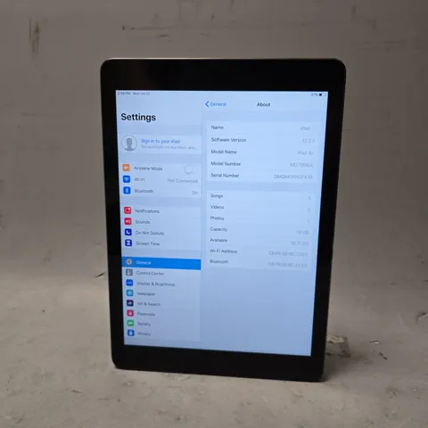 APPLE IPAD AIR 16GB