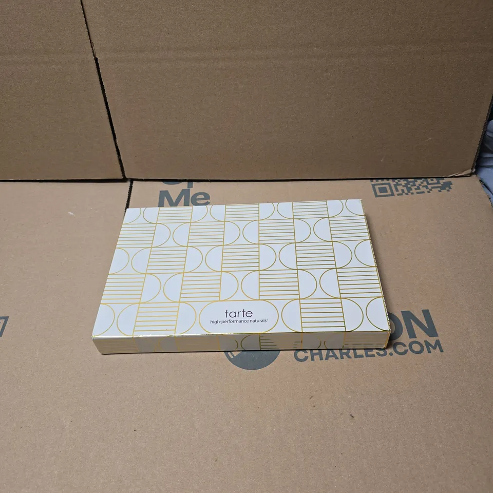 TARTE HIGH PERFORMANCE NATURALS SET, LIP PLUMP/LIP SATIN BOXED