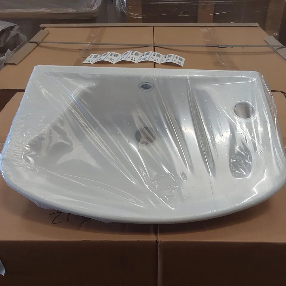 BRAND NEW LECICO 459 x 290mm 1 TAP HOLE BASIN