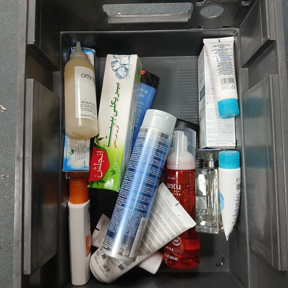 APPROXIMATEY 20 ASSORTED HEALTH AND BEAUTY PRODUCTS TO INCLUDE sheglam primer, red one hair wax AND NIVEA CREME
