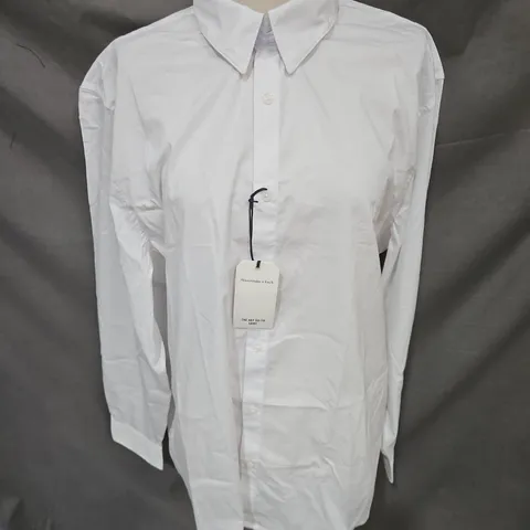 ABERCROMBIE & FITCH THE A&F GO-TO SHIRT IN WHITE SIZE 2XL