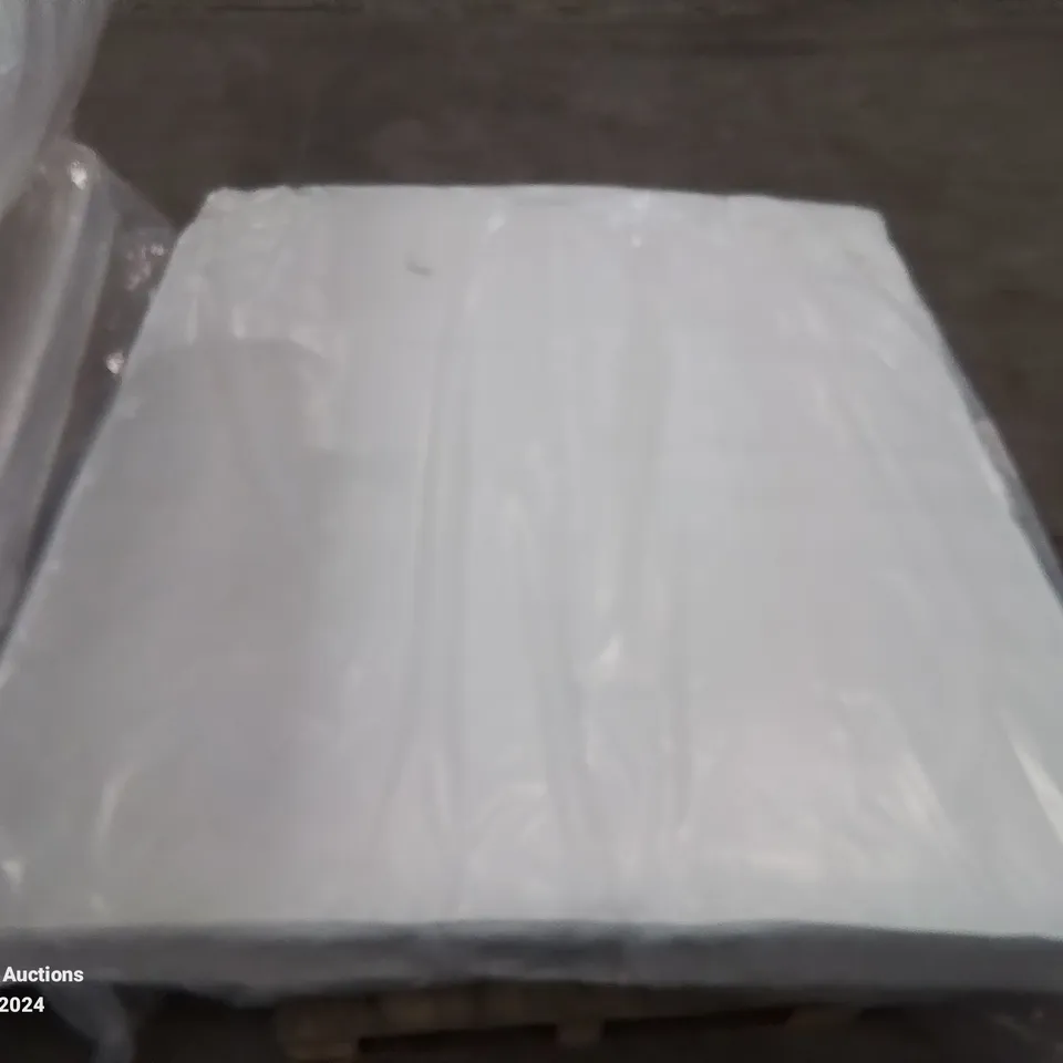 QUALITY BAGGED COIL SPRUNG MEMORY FOAM TOP SUPER KINGSIZE MATTRESS 