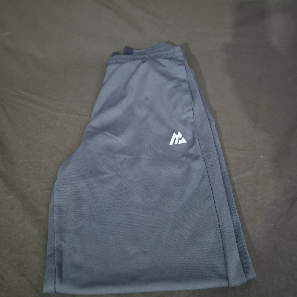 MONTIREX TECH TRACKSUIT BOTTOMS SIZE XL-KIDS