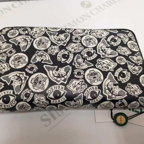 KENZO BLACK AND WHITE WALLET