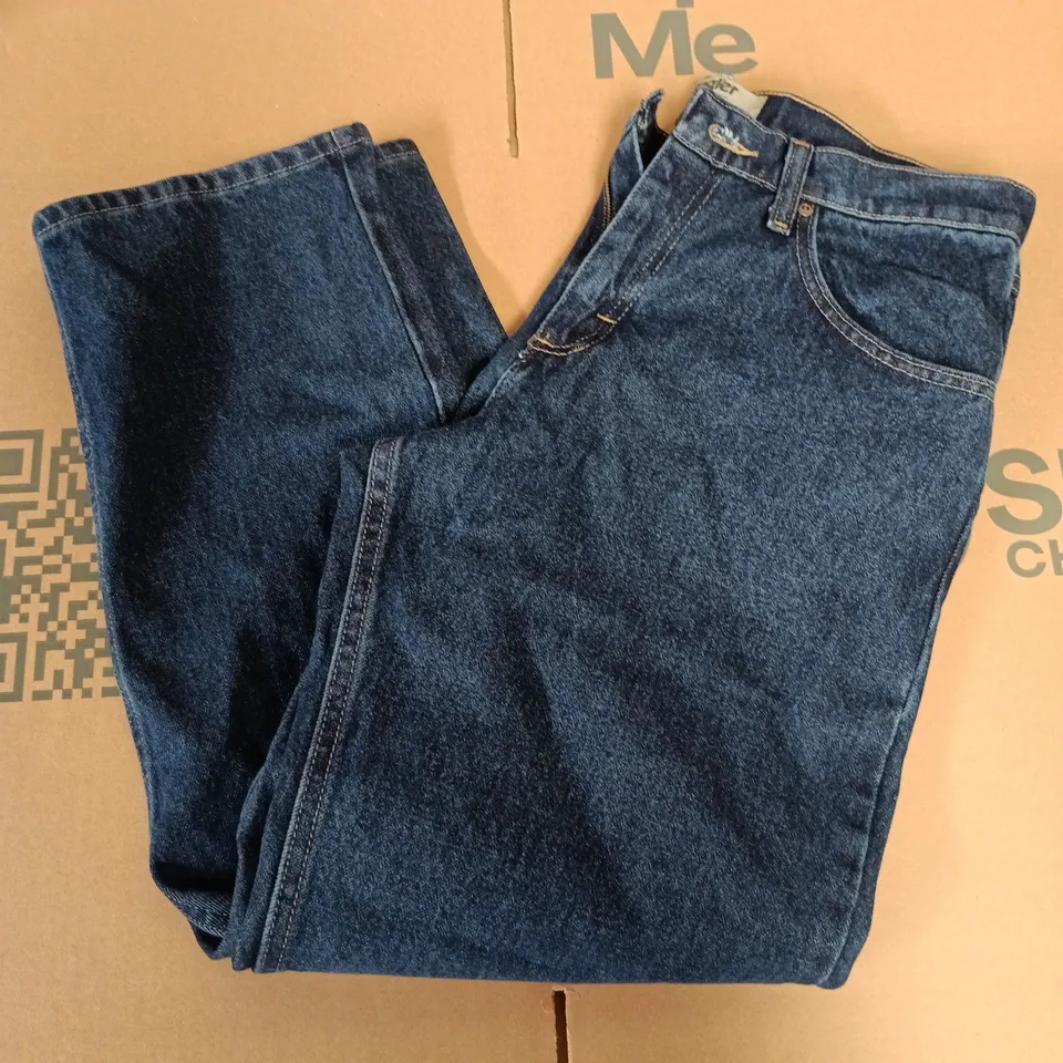 WRANGLER AUTHENTICS JEANS IN NAVY - 32X28