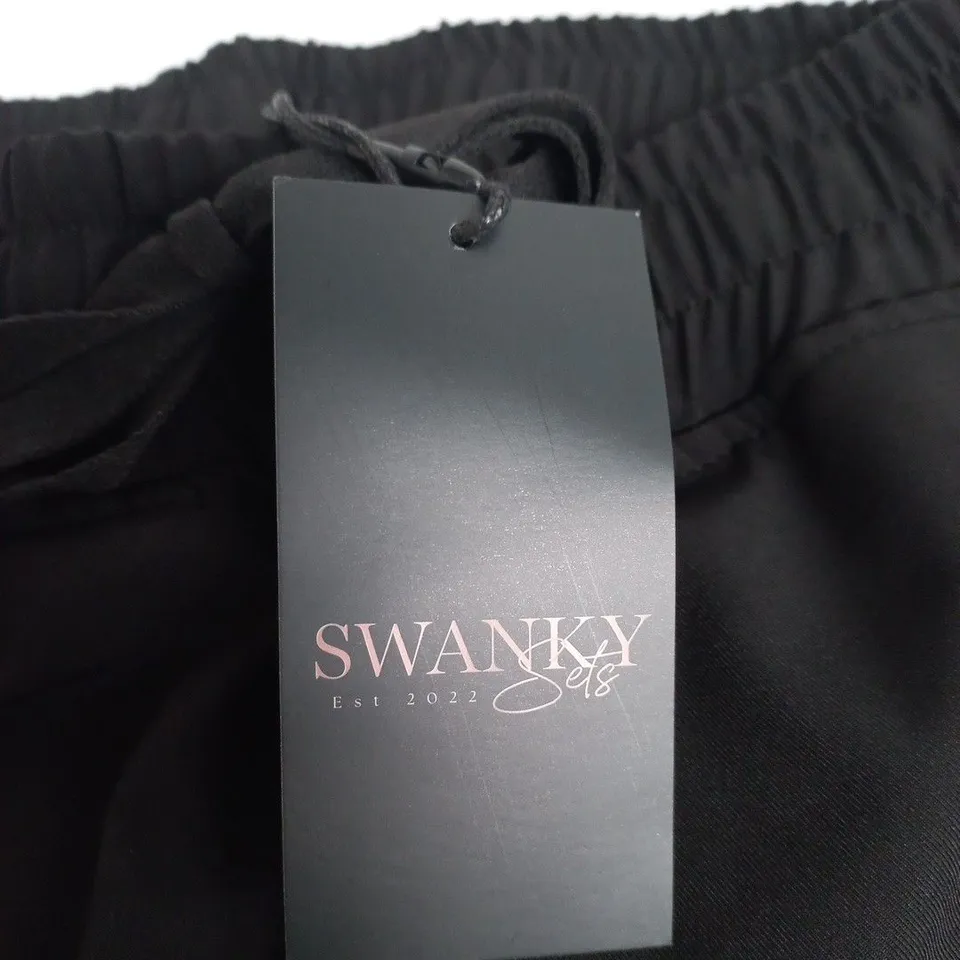 SWANKY BLACK CARGO TROUSERS – ELASTIC WAIST, XS