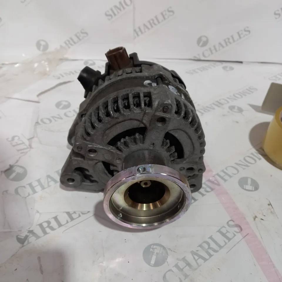 DENSO 14V 150A CAR ALTERNATOR / COLLECTION ONLY 