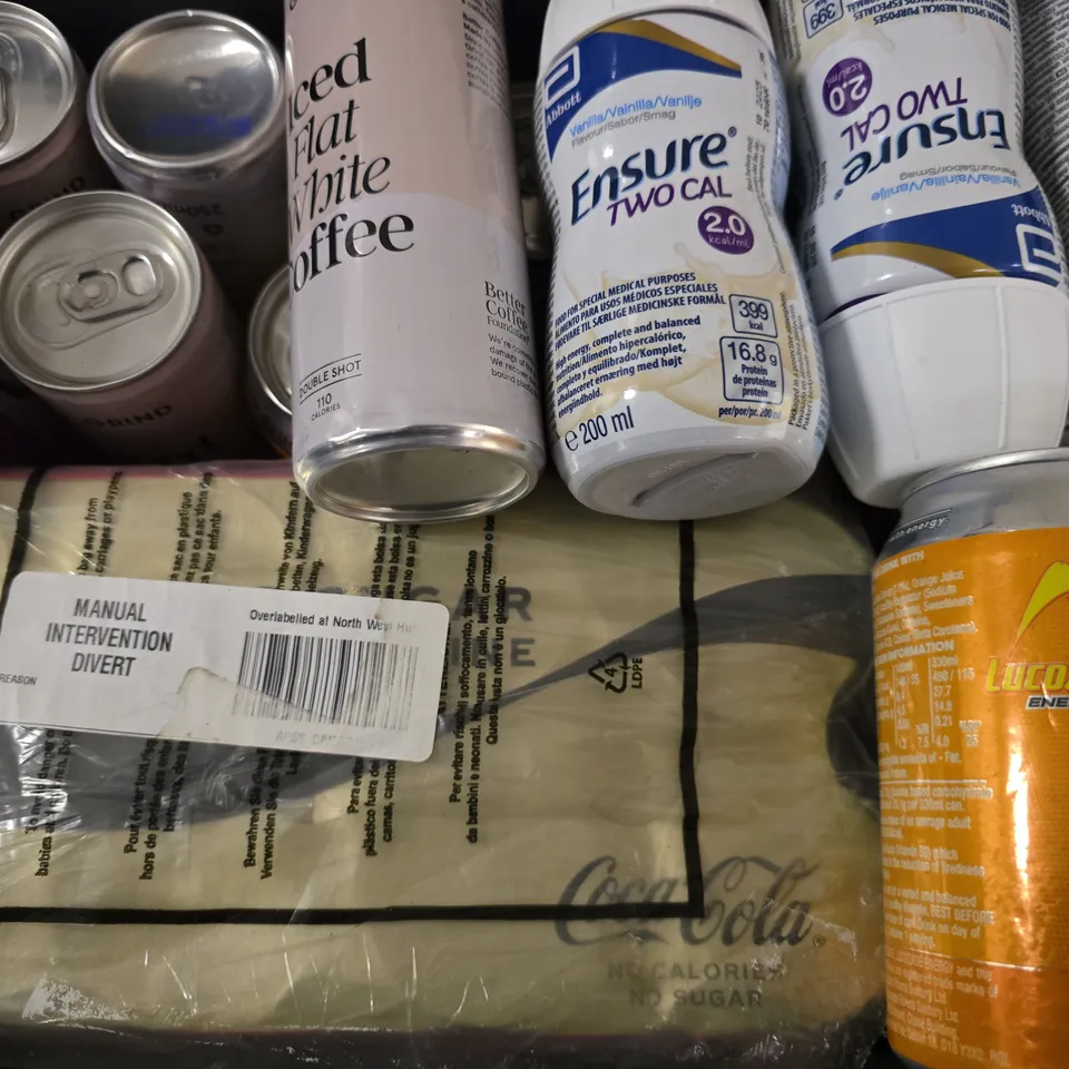 TOTE OF APPROXIMATELY 10 ASSORTED DRINKS ITEMS TO INCLUDE -FANTA , LUCOZADE , GRIND INCED FLAT WHITE COFFEE ETC
