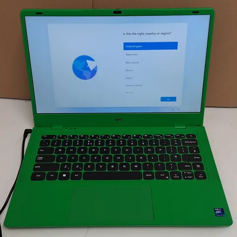 GEO GEOBOOK 14M LAPTOP - GREEN