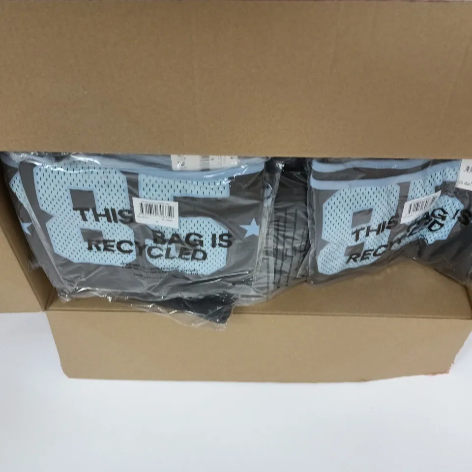 BOX OF APPROXIMATELY 20 ASSORTED CLOTHING ITEMS TO INCLUDE: OFF SHOULDER GRAPHIC T