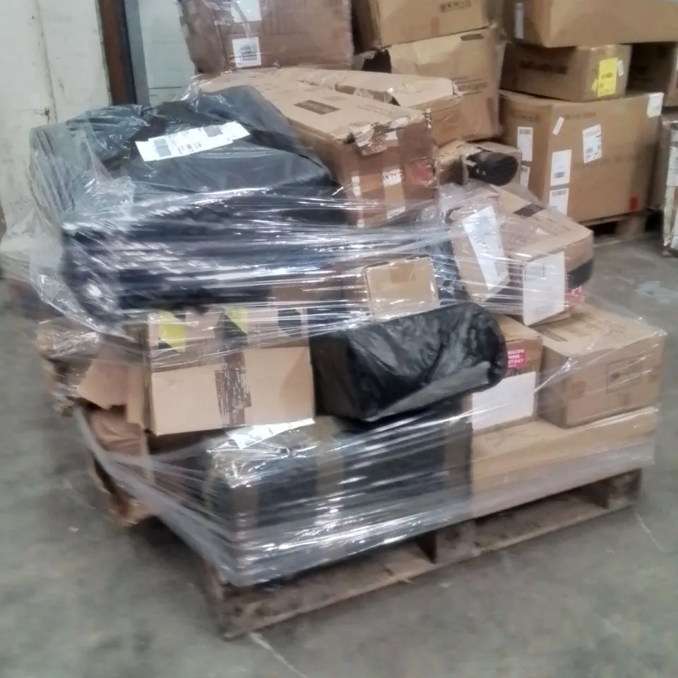 PALLET OF ASSORTED HOUSEHOLD GOODS AND PRODUCTS TO INCLUDE;TUBE TENTS,AIR COOLER,LADDER