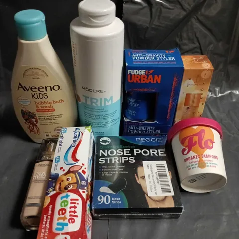 APPROXIMATELY 15 ASSORTED HEALTH & BEAUTY PRODUCTS TO INCLUDE AVEENO KIDS, LITTLE TEETH AND L'OREAL