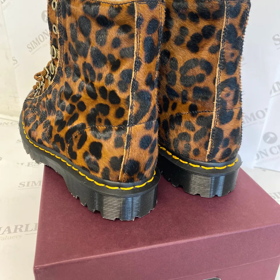 BOXED PAIR OF DR MARTENS BARTON LEOPARD BOOTS SIZE 8