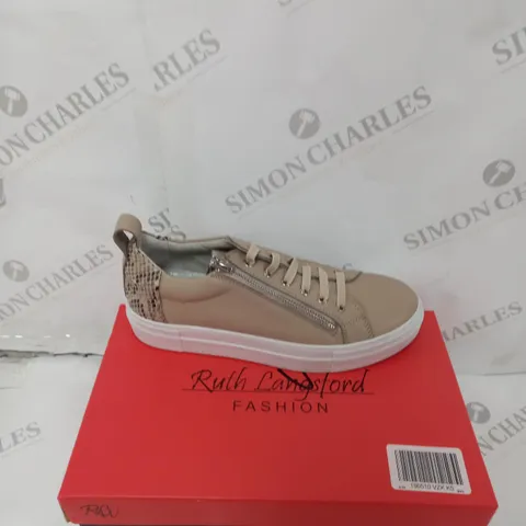 BOXED PAIR OF RUTH LANGSFORD ZIP DETAIL BEIGE LEATHER TRAINERS - SIZE 5