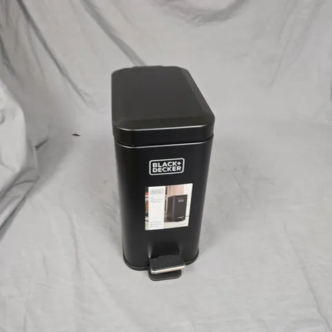BLACK & DECKER 5L SLIMLINE SOFT CLOSE PEDAL BIN