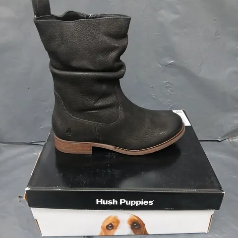 BOXED PAIR OF HUSH PUPPIES EMILIA BOOTS IN BLACK - 4