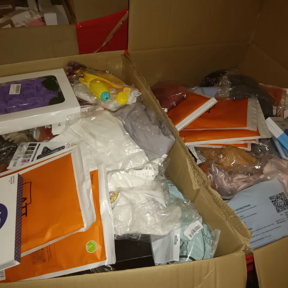 PALLET OF ASSORTED ITEMS TO INCLUDE PHONE CASES, BAGGED CLOTHING ARTIFICIAL FLOWERS