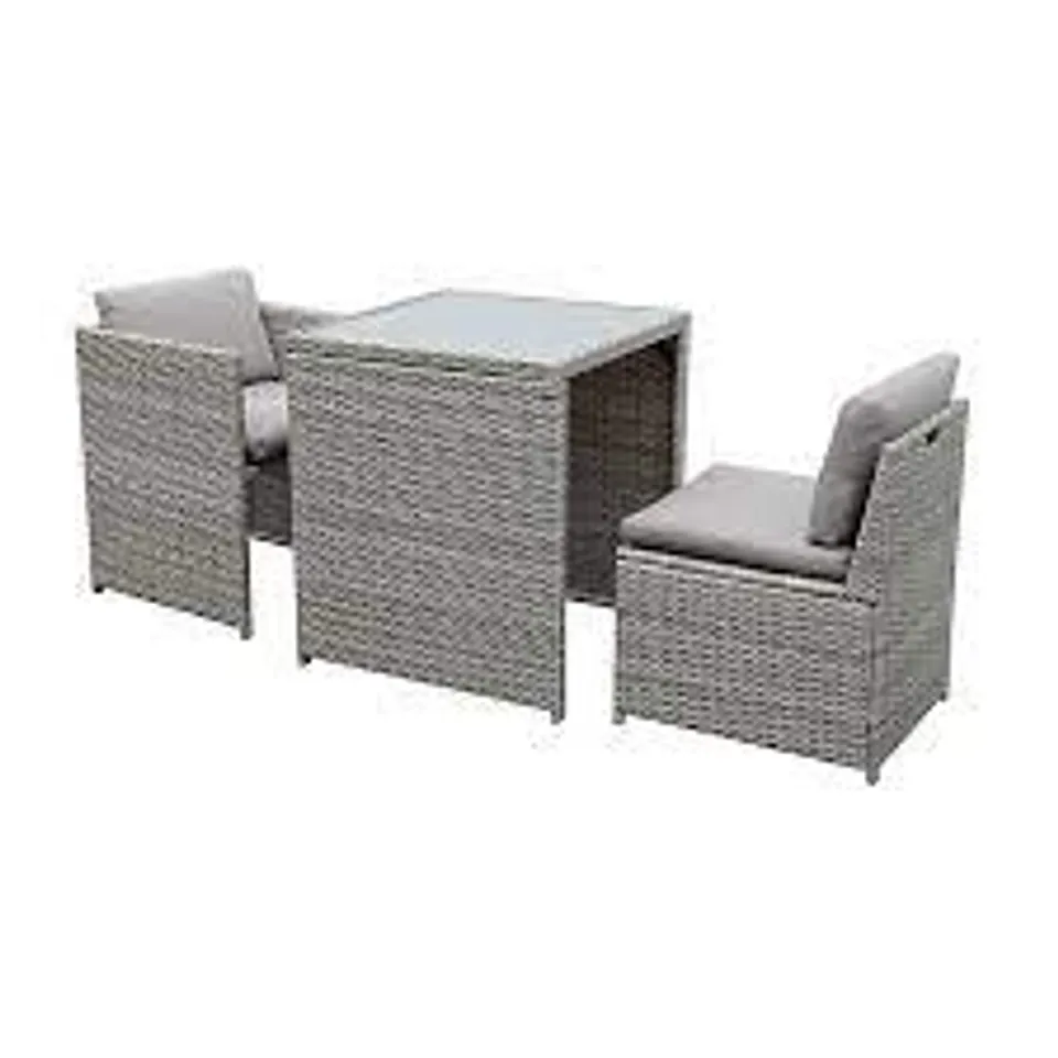 BOXED SORON WICKER DINING SET - TABLE NOT INCLUDED