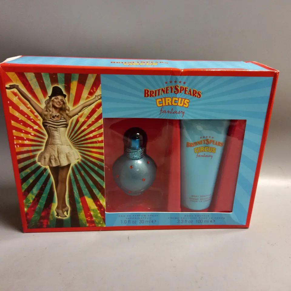 BOXED BRITNEY SPEARS CIRCUS FANTASY EAU DE PARFUM 30ML AND BODY SOUFFLE 100ML GIFT SET
