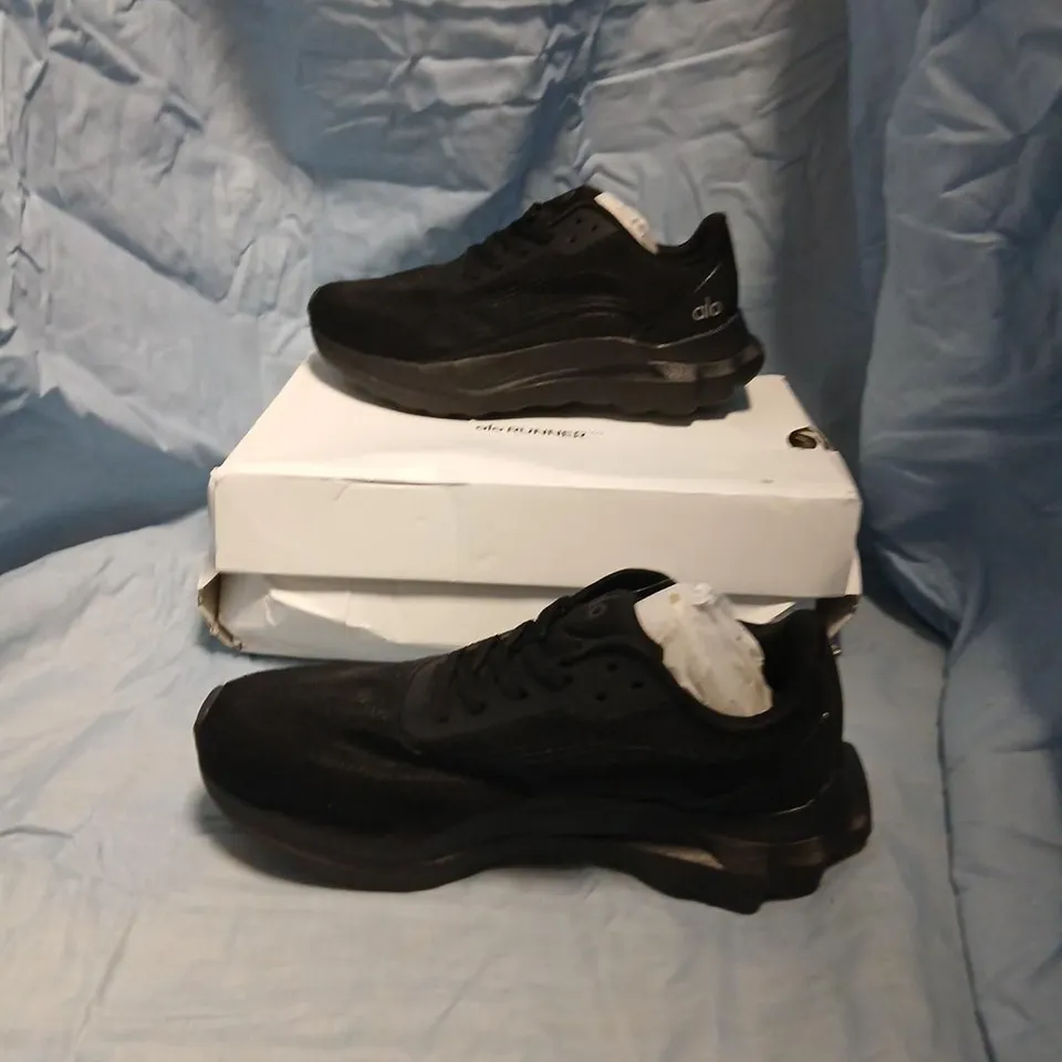 ALO RUNNER MEN'S RUNNING SHOES – BLACK, UK 6 (US M7)