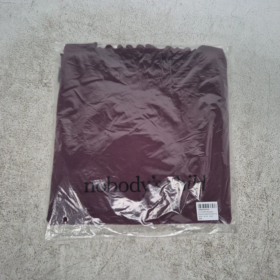 BAGGED NOBODY'S CHILD BABYLOCK LONG SLEEVE SLASH NECK RIB TOP IN BURGUNDY SIZE UK 10