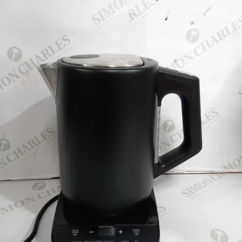 NINJA PERFECT TEMPERATURE KETTLE