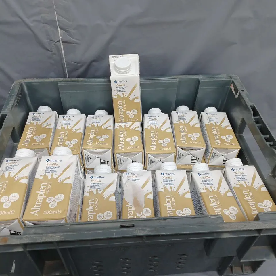 LOT OF APPROXIMATELY 40 NUALTRA ALTRAPLEN ENERGY FOOD SUPPLEMENT DRINK VANILLA FLAVOUR 200ML